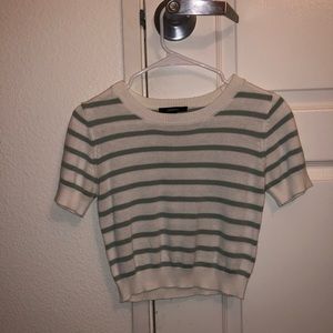 White cropped striped sweater shirt